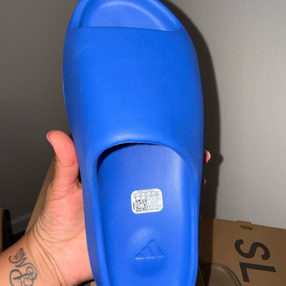 Azure Slides - Picture 2 of 3